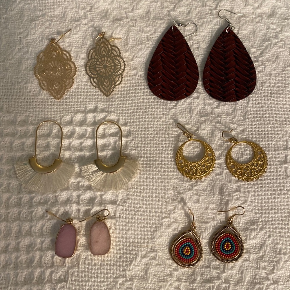 Lot of six cute earrings
